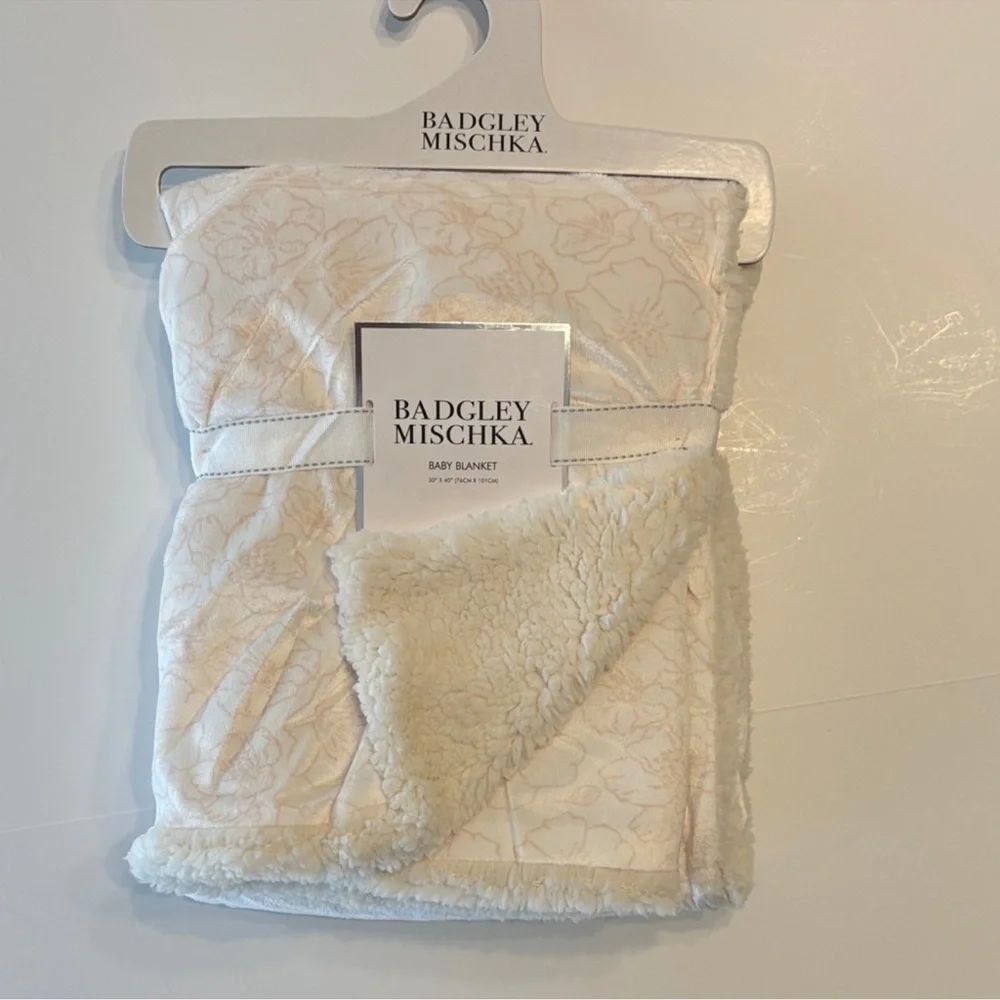 Badgley Mischka Baby Blanket Cream with Subtlw Floral Pattern 30